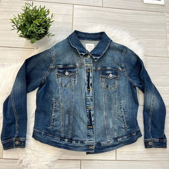 Torrid Denim Button Down Jacket - Picture 1 of 9